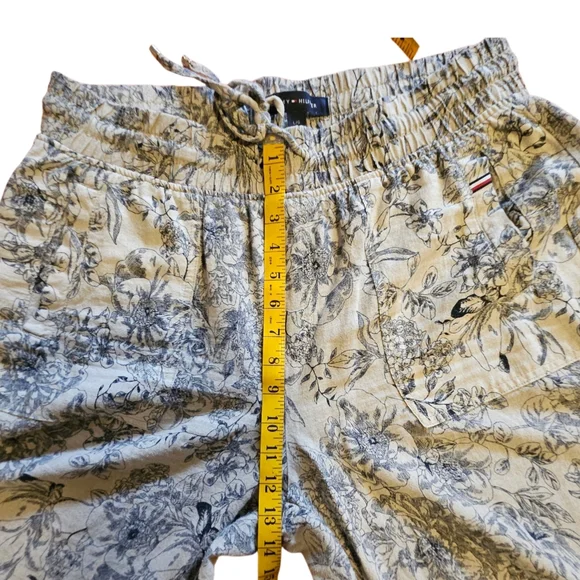 Floral Print Women's Pants-Size Large - Picture 11 of 17